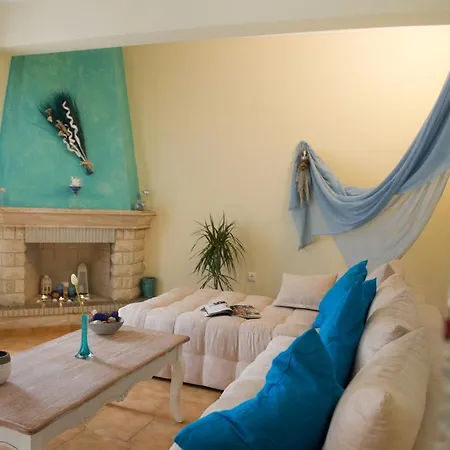Lefkas City Apartment *